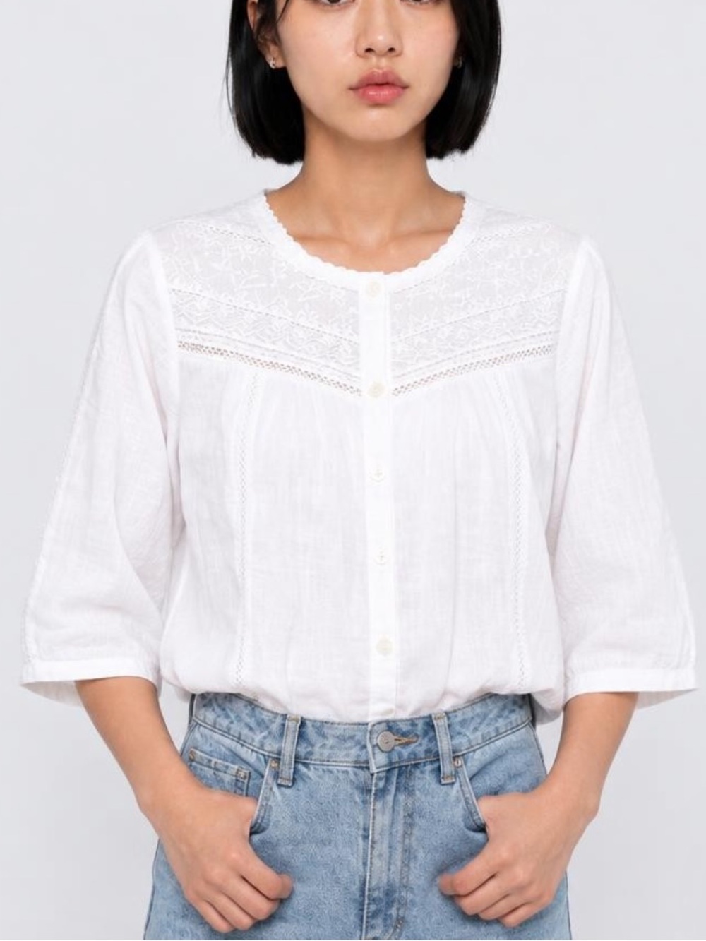 White blouse Lace NWT🎁🎁